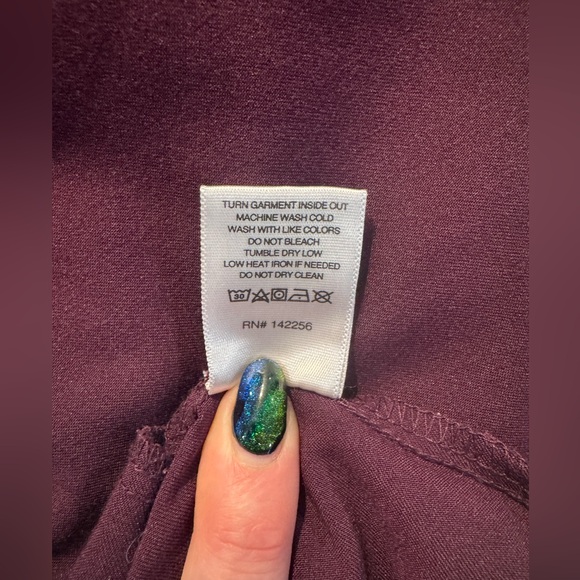 Figs women’s Deep Purple Scrub Set- XS/T Kade Cargo Pant & XXS Casma 3pocket top - Picture 12 of 13